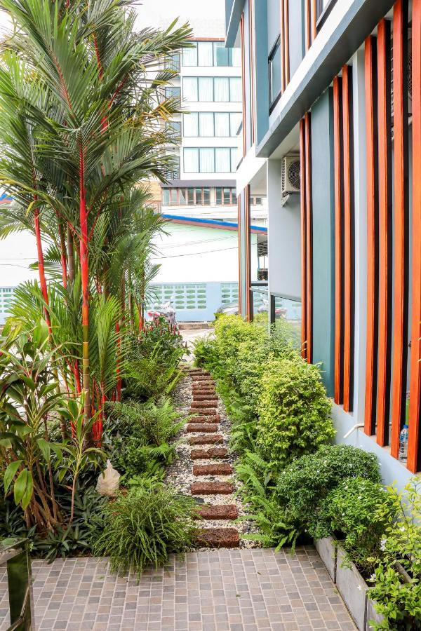 S2 Airport Residence Nai Yang Beach Exterior foto